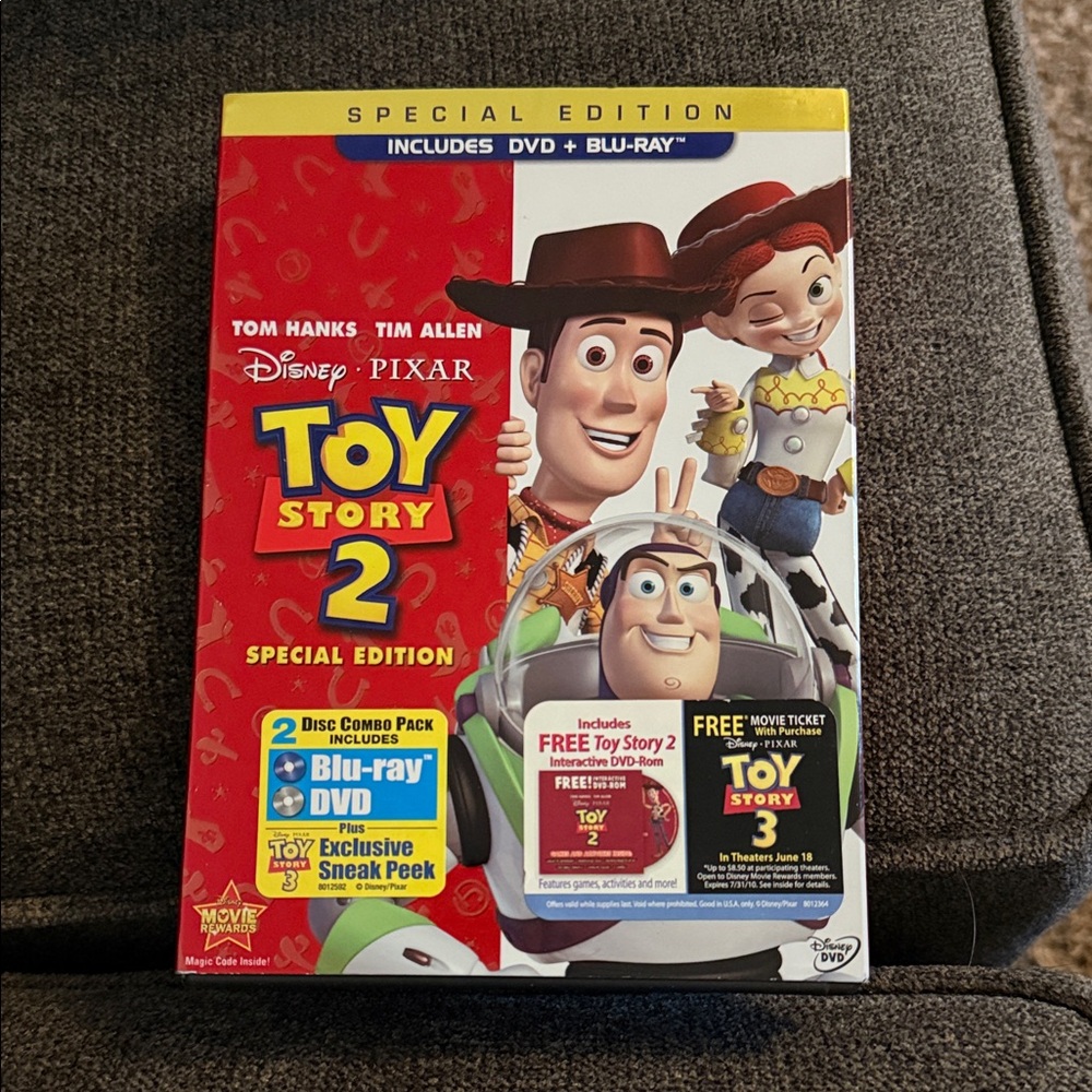 Disney Toy Story 2 Special Edition Blu-ray DVD Combo - Red and Yellow